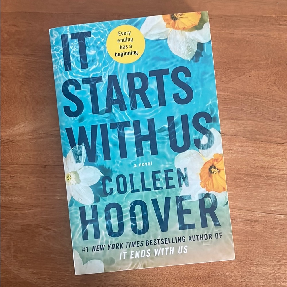 Colleen Hoover 'It Starts With Us' Book